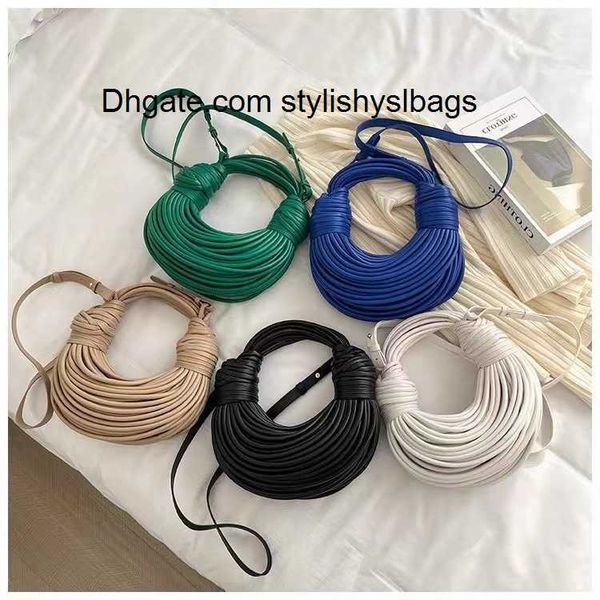 evening bags 2023 new fashion line bundle clutch bag women's handbag and purse designer shoulder bag senior hobo bag
evening bags 2023 new fashion line bundle clutch bag women's handbag and purse designer shoulder bag senior hobo bag