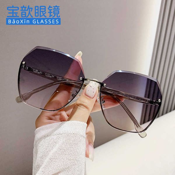 2023 new advanced anti ultraviolet women frameless cut edge sunglasses tiktok light luxury glasses now, White;black
2023 new advanced anti ultraviolet women frameless cut edge sunglasses tiktok light luxury glasses now, White;black