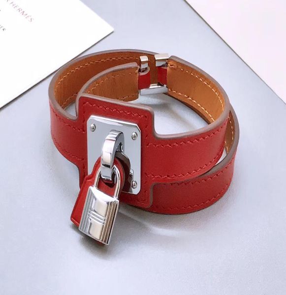 2020 luxury designer jewelry womens bracelet leather bracelet male and female couple lock bracelet brand bangles cuff jewelry3610543, Golden;silver
2020 luxury designer jewelry womens bracelet leather bracelet male and female couple lock bracelet brand bangles cuff jewelry3610543, Golden;silver