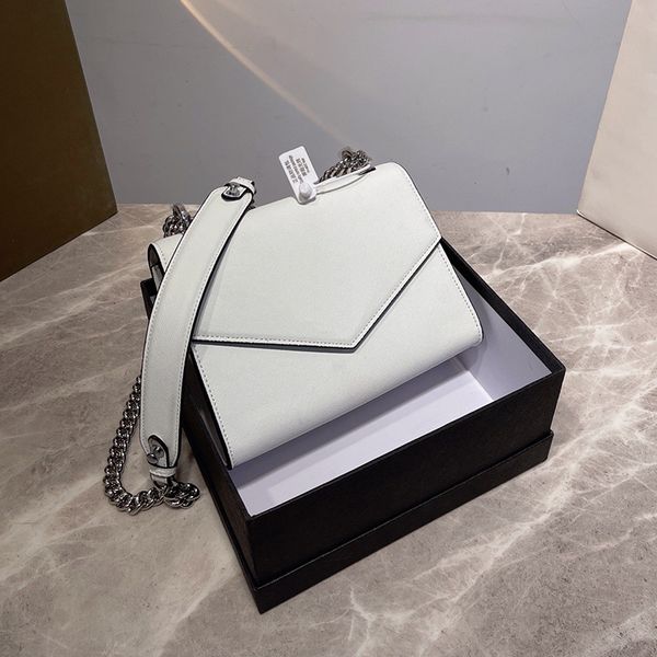 classic triangle logo plain chains leather women purse luxury cross pattern handbag shopping flap designer bag lady prad shoulder handle cro
classic triangle logo plain chains leather women purse luxury cross pattern handbag shopping flap designer bag lady prad shoulder handle cro