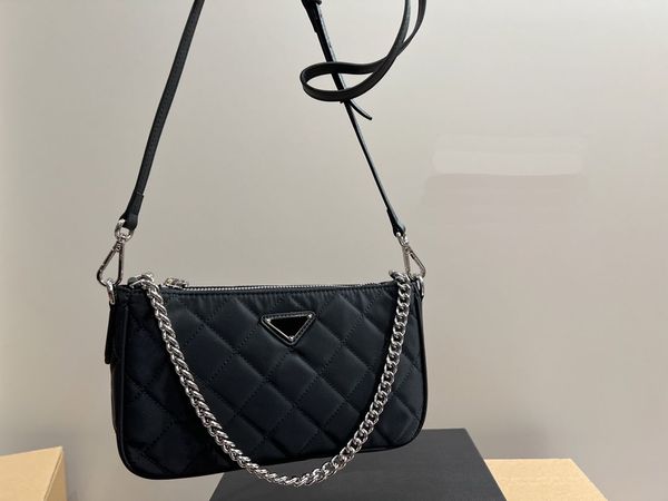 totes 2023 new and fashionable handbag network celebration r luxury material versatile underarm shoulder bag wallet
totes 2023 new and fashionable handbag network celebration r luxury material versatile underarm shoulder bag wallet