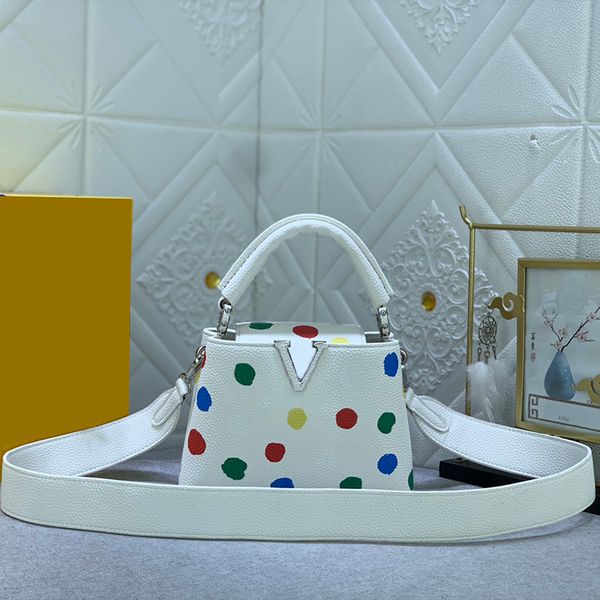 luxury designer handbag quality crossbody bag fashion shoulder bag old flower new large capacity handbag 5a colorful polka dot personality h
luxury designer handbag quality crossbody bag fashion shoulder bag old flower new large capacity handbag 5a colorful polka dot personality h