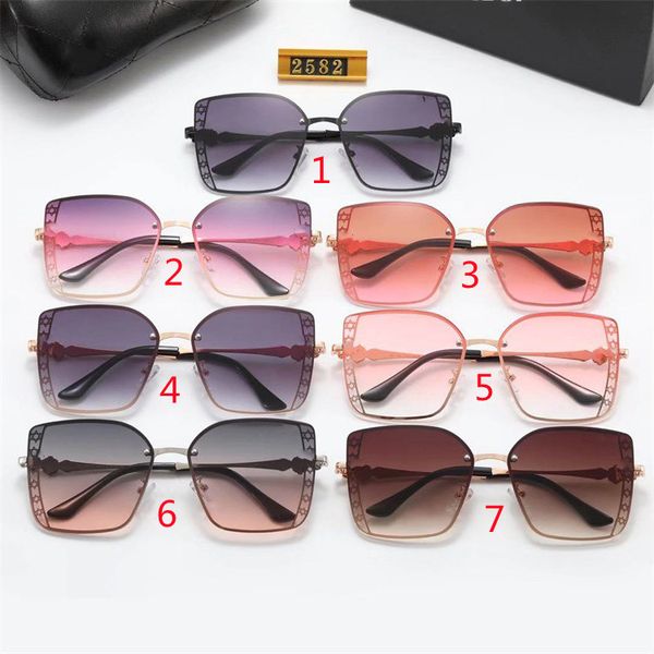 women designer sunglasses brand sunglasses for men new fashion women square metal sunglasses trend driving glasses european sunglasses 2582, White;black
women designer sunglasses brand sunglasses for men new fashion women square metal sunglasses trend driving glasses european sunglasses 2582, White;black