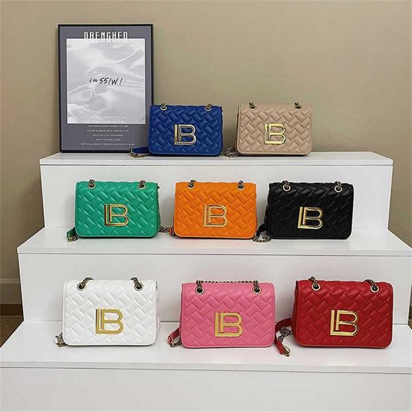 women's bag 2023 new bags fashion lingge fashion chain one shoulder crossbody bag 60% factory outlet sale
women's bag 2023 new bags fashion lingge fashion chain one shoulder crossbody bag 60% factory outlet sale