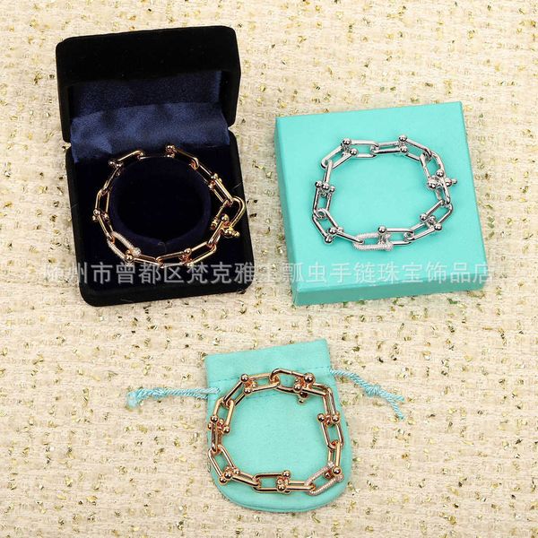 tiffay high version u-shaped hook horseshoe thick bracelet punk creative ins couple gift ti19, Black
tiffay high version u-shaped hook horseshoe thick bracelet punk creative ins couple gift ti19, Black