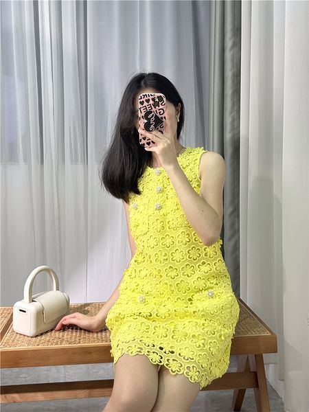 new dresses s-elf-portrait lace mini dress round neck sleeve mini dress for women yellow new, Black;gray
new dresses s-elf-portrait lace mini dress round neck sleeve mini dress for women yellow new, Black;gray