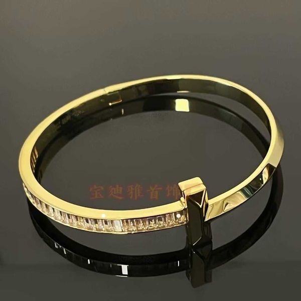 counter quality tiffay same style ladder diamond t1 bracelet push square green white twisted rope 3b59, Black
counter quality tiffay same style ladder diamond t1 bracelet push square green white twisted rope 3b59, Black