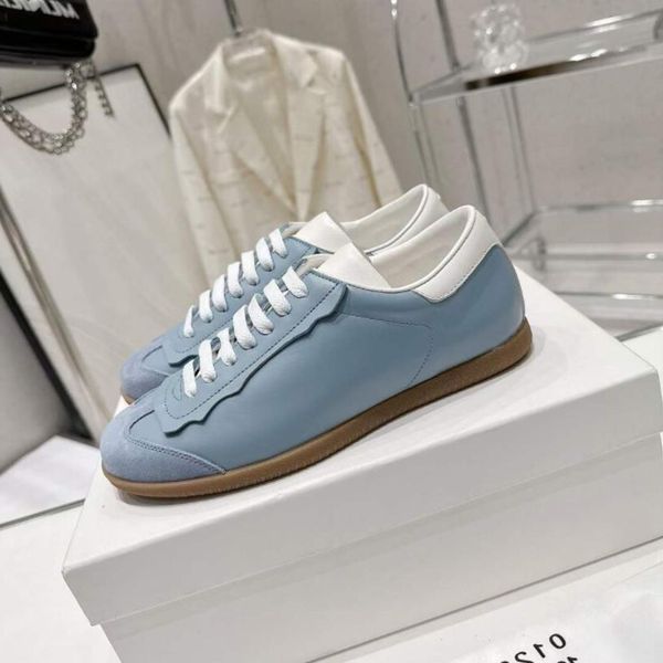 fashion luxury wonem casual shoes play soft bottom runners sneakers italy classic calfskin onyx resin low elastic band designer fitness spo, Black
fashion luxury wonem casual shoes play soft bottom runners sneakers italy classic calfskin onyx resin low elastic band designer fitness spo, Black