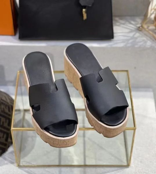 23ss summer sandal wedges flats wedge slipper eze 30mm sandals high heels flip flops shoes platform rubber sandal leather shoal casual 35-40, Black
23ss summer sandal wedges flats wedge slipper eze 30mm sandals high heels flip flops shoes platform rubber sandal leather shoal casual 35-40, Black