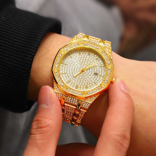 watches iced out mens quartz mechanical wristwatches gold luxury diamond for women hip hop watch reloj inteligente hombre 230613, Slivery;golden
watches iced out mens quartz mechanical wristwatches gold luxury diamond for women hip hop watch reloj inteligente hombre 230613, Slivery;golden