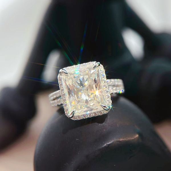 7a classic women's wedding diamond ring 925 sterling silver four claw five carat square diamond ring luxury jewelry jewelry girl love g, Slivery;golden
7a classic women's wedding diamond ring 925 sterling silver four claw five carat square diamond ring luxury jewelry jewelry girl love g, Slivery;golden