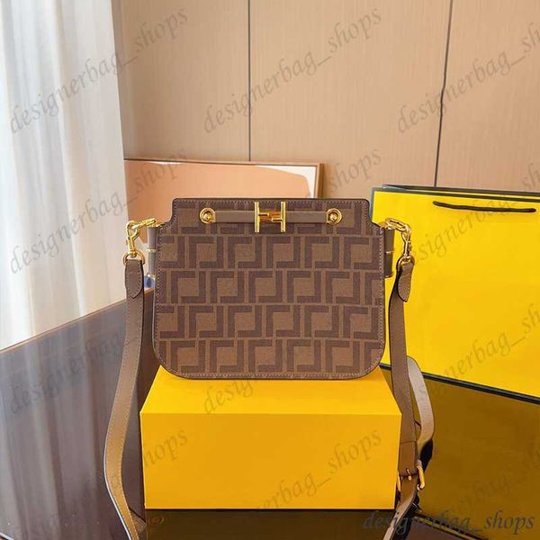 luxury bag name brand bag new tote bag classic temperament shoulder bag woman lightweight crossbody bag adjustable shoulder strap armpit bag
luxury bag name brand bag new tote bag classic temperament shoulder bag woman lightweight crossbody bag adjustable shoulder strap armpit bag