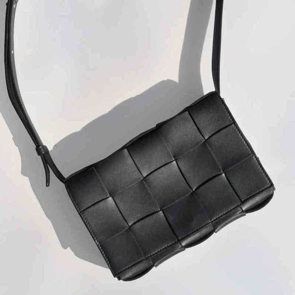 designer bottegas bags venetas cassettes handbags cassettes leather all sheepskin woven mens bag single shoulder large lattice leisure messe
designer bottegas bags venetas cassettes handbags cassettes leather all sheepskin woven mens bag single shoulder large lattice leisure messe