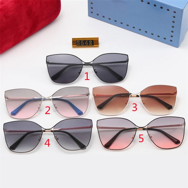 designer sunglasses for women and mens sunglasses new fashion women's gradual color metal sunglasses trend elegant driving glasses sung, White;black
designer sunglasses for women and mens sunglasses new fashion women's gradual color metal sunglasses trend elegant driving glasses sung, White;black