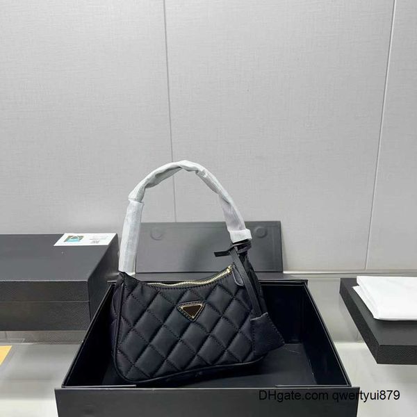shoulder bags women underarm bag designer handbag fashion tote sportpurse luxury clutch handbags retro lattice materil factory wholesales
shoulder bags women underarm bag designer handbag fashion tote sportpurse luxury clutch handbags retro lattice materil factory wholesales