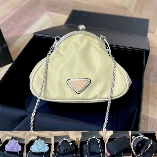 vintage totes pbag woemns tote bag triangle designer bag cloudy medium clip bags luxurys handbag designers purse wallet shoulder crossbody p
vintage totes pbag woemns tote bag triangle designer bag cloudy medium clip bags luxurys handbag designers purse wallet shoulder crossbody p