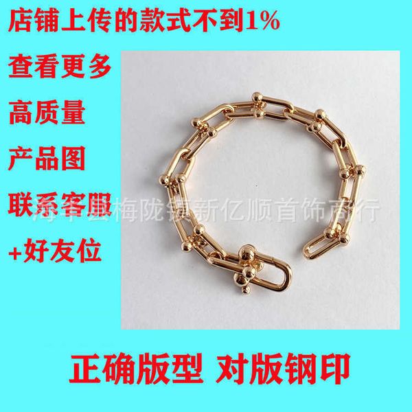 elling v gold tiffay u-shaped horseshoe buckle bracelet with pure silver plated 18k rose for both men and women. same style interlocking cou, Black
elling v gold tiffay u-shaped horseshoe buckle bracelet with pure silver plated 18k rose for both men and women. same style interlocking cou, Black