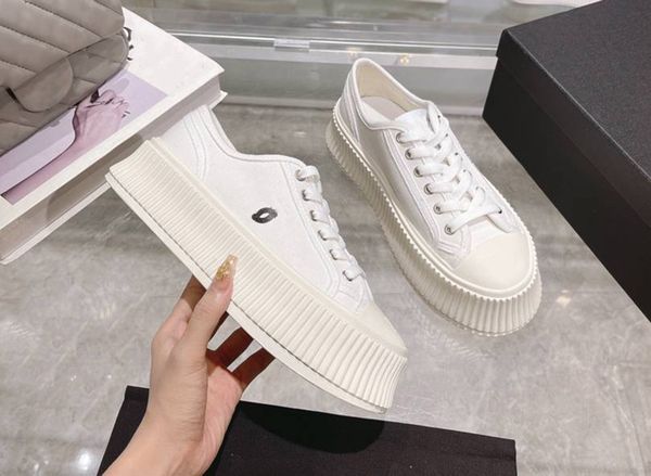 designer skate shoes outdoor sports casual shoe ccity runner sneakers trainer fashion channel skateboard women n13
designer skate shoes outdoor sports casual shoe ccity runner sneakers trainer fashion channel skateboard women n13
