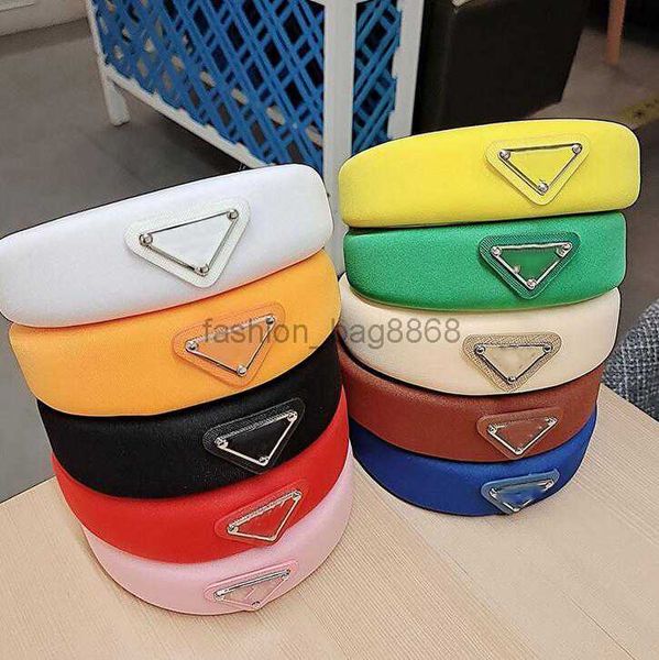 luxury designer sponge headbands hair bands for women girl brand elastic letter p headband sports fitness headband head wrap, Silver
luxury designer sponge headbands hair bands for women girl brand elastic letter p headband sports fitness headband head wrap, Silver