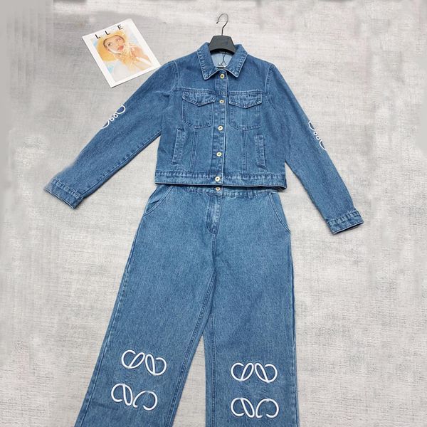 23fw womens denim suit hollow out patch embroidered jean jacket with pockets casual coat designer with irregular pattern jeans, White
23fw womens denim suit hollow out patch embroidered jean jacket with pockets casual coat designer with irregular pattern jeans, White