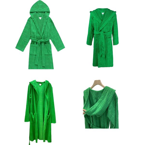 men's luxury new cotton jacquard lace-up hooded bathrobe couple men's and women's brand casual pajama kimono warm bathrobe lo
men's luxury new cotton jacquard lace-up hooded bathrobe couple men's and women's brand casual pajama kimono warm bathrobe lo
