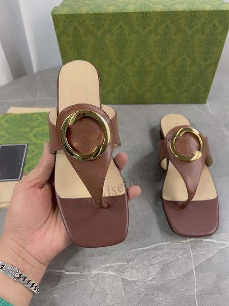 designer slipper blondie luxury sandals designer shoes women flip flops slipper fashion genuine leather slides metal chain ladies casual sho, Black
designer slipper blondie luxury sandals designer shoes women flip flops slipper fashion genuine leather slides metal chain ladies casual sho, Black