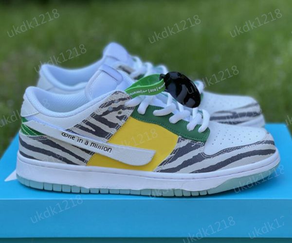 shoes casual sb low doernbecher tyle white yellow green skate men women designer dr7305-100, White;red
shoes casual sb low doernbecher tyle white yellow green skate men women designer dr7305-100, White;red