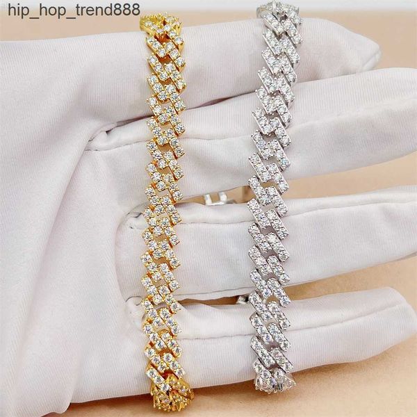 hip hop 925 silver bracelet sparkling men women jewelry necklace moissanite cuban chain
hip hop 925 silver bracelet sparkling men women jewelry necklace moissanite cuban chain