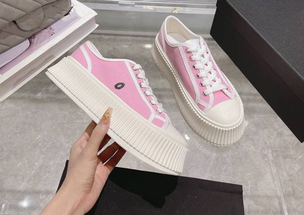 designer skate shoes outdoor sports casual shoe ccity runner sneakers trainer fashion channel skateboard women n132
designer skate shoes outdoor sports casual shoe ccity runner sneakers trainer fashion channel skateboard women n132