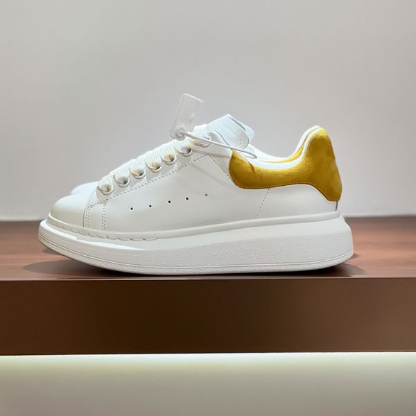 designer running shoes luxury sports shoes foam shoes womens shoes outdoor shoes mens shoes board type white mens and womens luxury velvet s
designer running shoes luxury sports shoes foam shoes womens shoes outdoor shoes mens shoes board type white mens and womens luxury velvet s