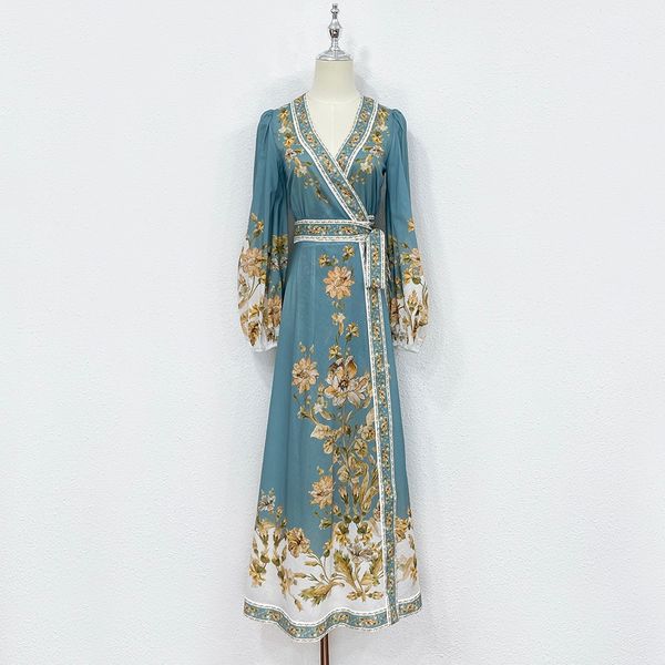 runway dresses australian designer has designed a new slub cotton printed wrap dress for the summer of 2023, Black
runway dresses australian designer has designed a new slub cotton printed wrap dress for the summer of 2023, Black
