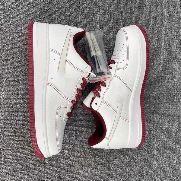 wholesale streetwear running shoes 1 07 low white dark red 2023 girls boys outdoor sneakers
wholesale streetwear running shoes 1 07 low white dark red 2023 girls boys outdoor sneakers