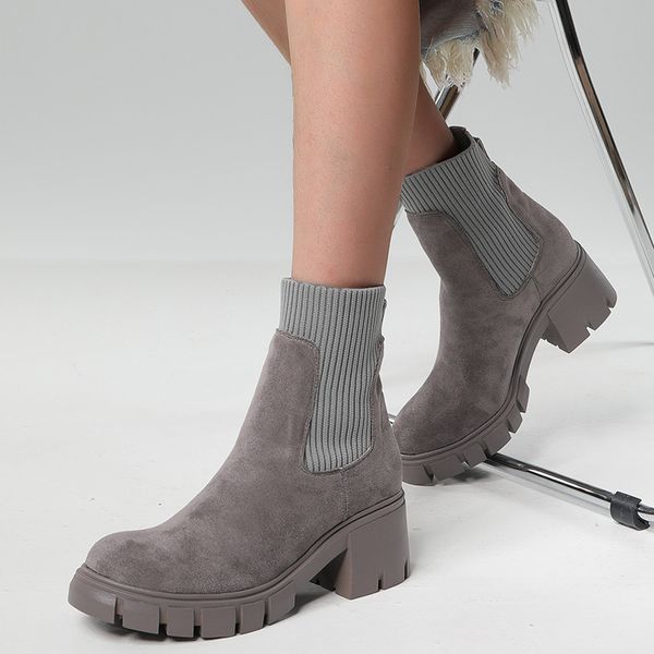 autumn and winter new women boots thick heel sole martin boots female large ankle boots, Black
autumn and winter new women boots thick heel sole martin boots female large ankle boots, Black
