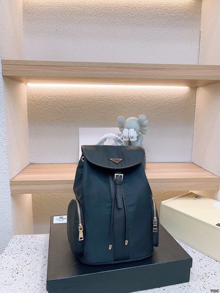 fashion nylon backpack mens women black triangle ruck sack designers backpack womens rucksack handbag purse designers bag wallet handbag dhg
fashion nylon backpack mens women black triangle ruck sack designers backpack womens rucksack handbag purse designers bag wallet handbag dhg