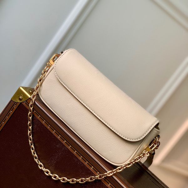 designer shoulder bag luxury handbag genuine leather chain bag 23.5cm high imitation crossbody bag with box zl209
designer shoulder bag luxury handbag genuine leather chain bag 23.5cm high imitation crossbody bag with box zl209