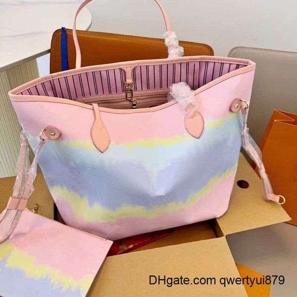 shoulder bags gradient shopping bag 2pcs designer tote women luxury clutch handbag with flower printed fashion purse wallet purses
shoulder bags gradient shopping bag 2pcs designer tote women luxury clutch handbag with flower printed fashion purse wallet purses