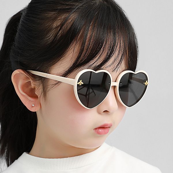 fashion heart-shape sunglasses for kids retro cute pink cartoon sun glasses frame girls boys baby children eyewear goggles, Blue
fashion heart-shape sunglasses for kids retro cute pink cartoon sun glasses frame girls boys baby children eyewear goggles, Blue