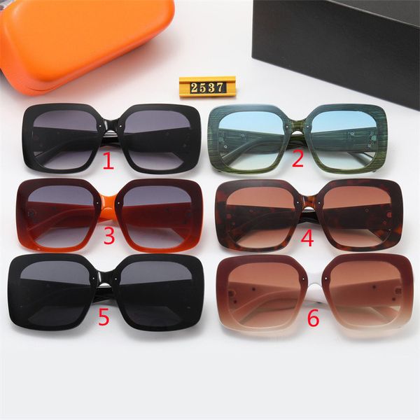 women designer sunglasses brand sunglasses for men new women's fashion trend sunglasses europe and america wholesale 2537, White;black
women designer sunglasses brand sunglasses for men new women's fashion trend sunglasses europe and america wholesale 2537, White;black