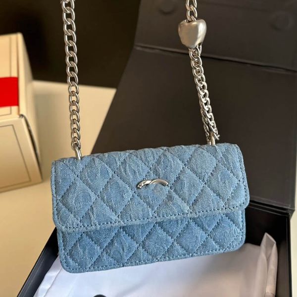 denim camellia women mini shoulder bag embroidery crossbody designer bag quilted vintage coin purse classic flap handbag key pouch clutch lu
denim camellia women mini shoulder bag embroidery crossbody designer bag quilted vintage coin purse classic flap handbag key pouch clutch lu