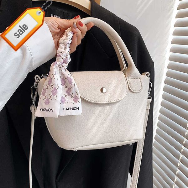 women's designer bags french handheld bag new longxiang single shoulder small oblique cross fashion versatile popular factory direct sa
women's designer bags french handheld bag new longxiang single shoulder small oblique cross fashion versatile popular factory direct sa