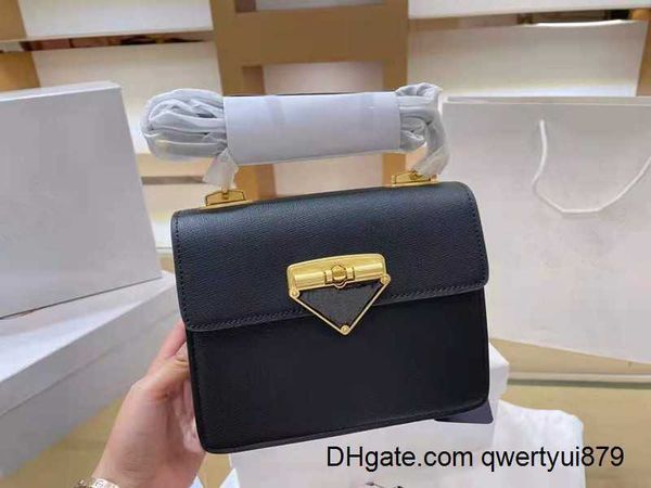 shoulder bags women bag luxury designers purse fashion crossbody messenger genuine leather handbag pack adjustable strap purses
shoulder bags women bag luxury designers purse fashion crossbody messenger genuine leather handbag pack adjustable strap purses
