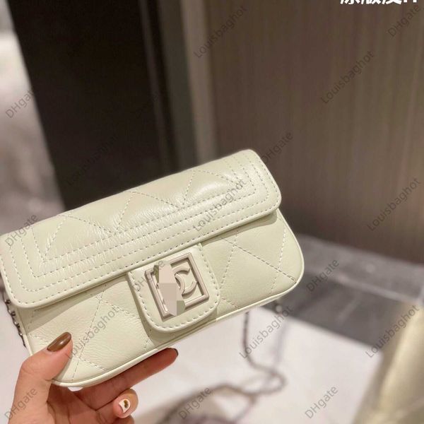 2023 shoulder bags women style geometric drawing handbags women's fashion handbag gold chain famous brand messenger bag
2023 shoulder bags women style geometric drawing handbags women's fashion handbag gold chain famous brand messenger bag