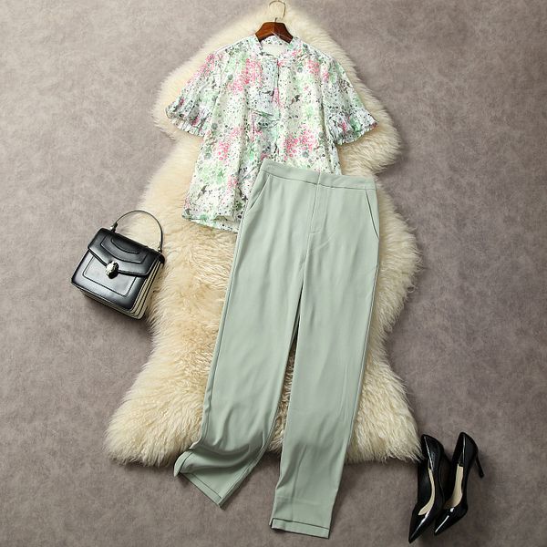european and american women's clothes 2023 summer new printed shirt with short sleeves green capri pants fashion suit, White
european and american women's clothes 2023 summer new printed shirt with short sleeves green capri pants fashion suit, White