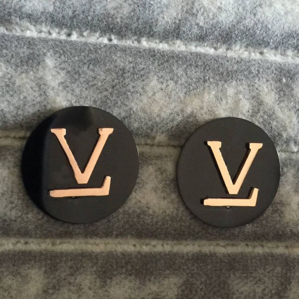 black color women designer studs big size rose gold stainless steel luxury earrings wholesale, Golden;silver
black color women designer studs big size rose gold stainless steel luxury earrings wholesale, Golden;silver