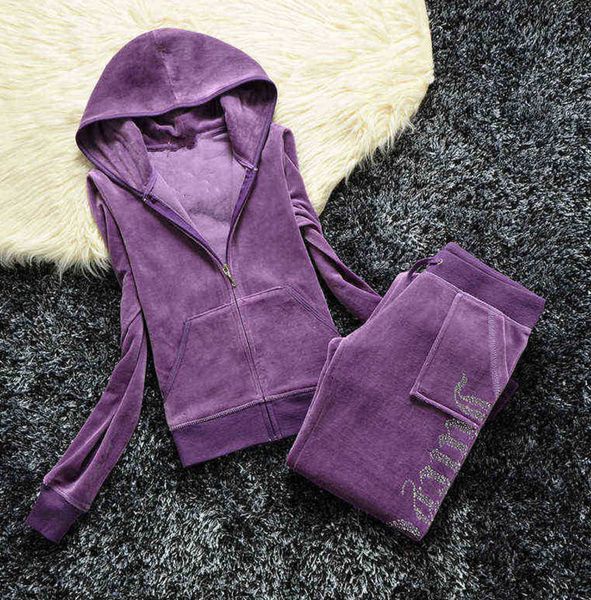 women's tracksuits juicy tracksuit 2023 summer brand suit velvet velour women track hoodies and pants met4, White
women's tracksuits juicy tracksuit 2023 summer brand suit velvet velour women track hoodies and pants met4, White
