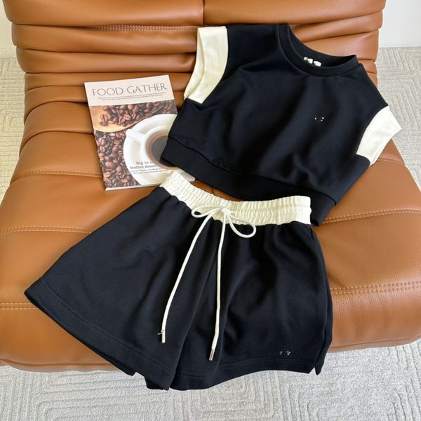 two piece dress european fashion designer suit 2023 fashion slacker wear triumphal arch embroidery embellishment color contrast suit, White
two piece dress european fashion designer suit 2023 fashion slacker wear triumphal arch embroidery embellishment color contrast suit, White
