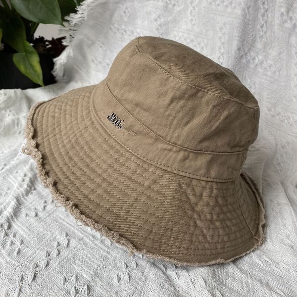 designer mens womens bucket hat cap wide brim hats sun prevent bonnet multiple colors with adjustable chin strap for sun protection, Blue;gray
designer mens womens bucket hat cap wide brim hats sun prevent bonnet multiple colors with adjustable chin strap for sun protection, Blue;gray