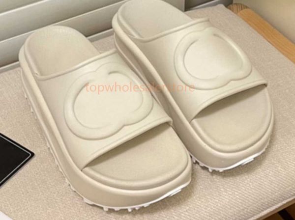 women platform slides sandals designer slippers beach rubber perforated canvas sliders mens thick bottom sandal womens embroidery heels luxu, Black
women platform slides sandals designer slippers beach rubber perforated canvas sliders mens thick bottom sandal womens embroidery heels luxu, Black
