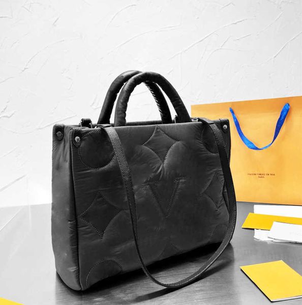 feather winter shopping bags mens womens fashion design embroidery handbags pillow shoulder bag large capacity totes various styles
feather winter shopping bags mens womens fashion design embroidery handbags pillow shoulder bag large capacity totes various styles