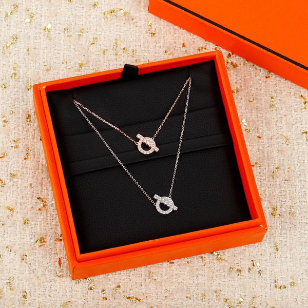2023 luxury quality charm pedant necklace with diamond round shape design stud earring have box stamp ps7179b, Golden
2023 luxury quality charm pedant necklace with diamond round shape design stud earring have box stamp ps7179b, Golden